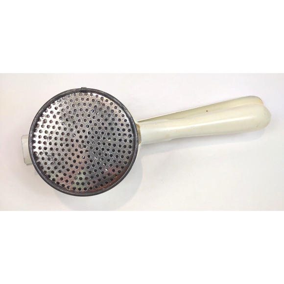 Vintage Metal White Handled Potato Rice Masher Juicer Strainer Press w OEM Bag - Picture 6 of 10